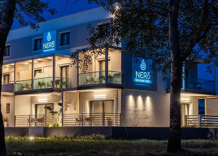 Nero Seascape Suites